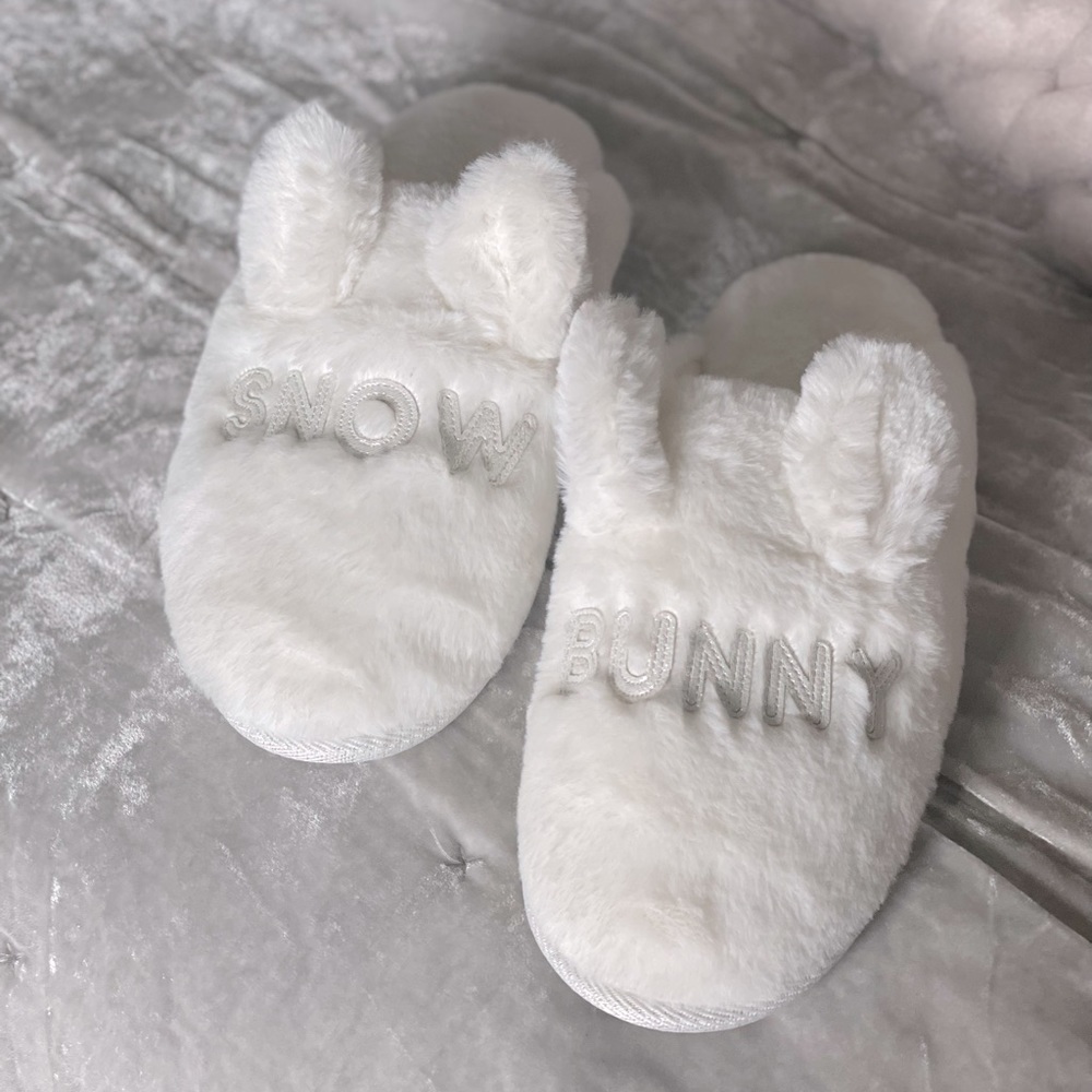 Women's LC Lauren Conrad Faux Fur “Snow Bunny” Slippers